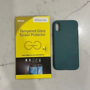 iPhone X case and screen protectors
